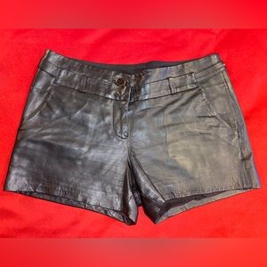 Armani Exchange 100% Lamb Leather Shorts, size 0, color black
